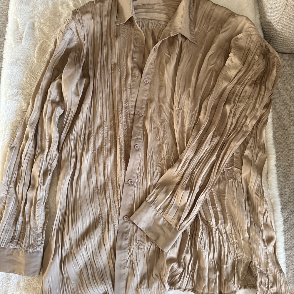 Women's Tan button up Shirt
